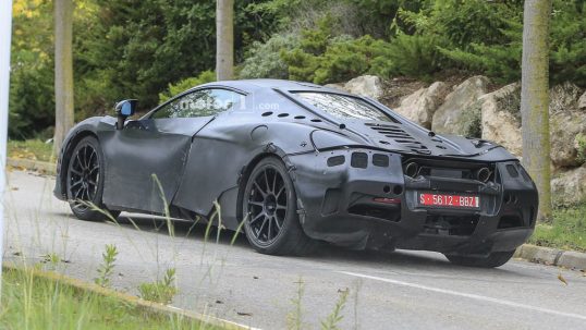 2018-mclaren-p14-spy-photo2