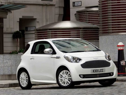 aston-martin-cygnet-2012-02