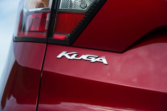 ford-kuga-2016-14