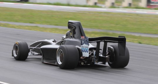 formula-thunder-5000-rear