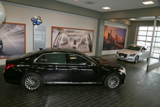 GENESIS PROUDLY DELIVERS FIRST G90 TO CUSTOMER AT ROUND ROCK GENESIS