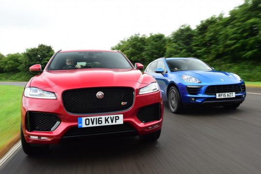 jaguar-f-pace-vs-porsche-macan-01