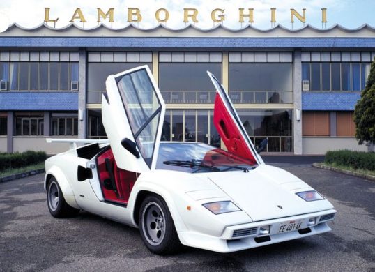 lamborghini-countach-01