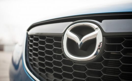 badge Mazda