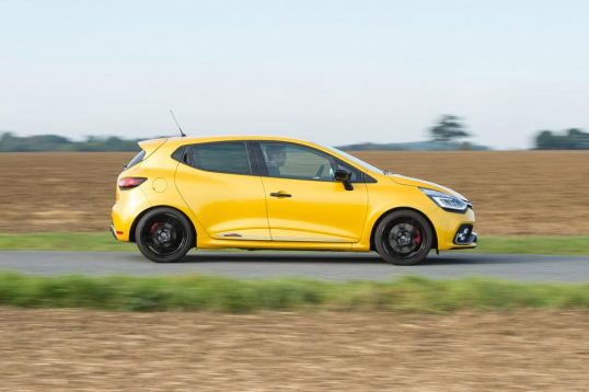 Renault Clio Renaultsport 220 trophy 2016