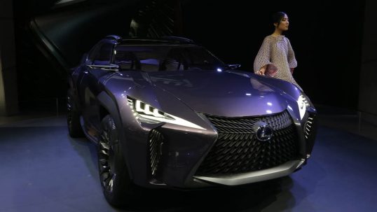 lexus-ux-concept-paris-motor-show