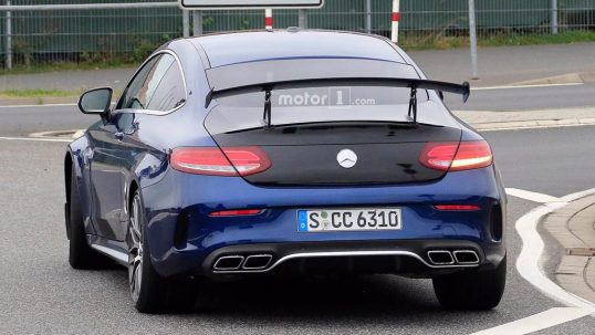 mercedes-amg-c63-r-coupe-spy-pics4