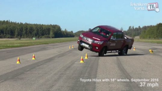 toyota-hilux-01