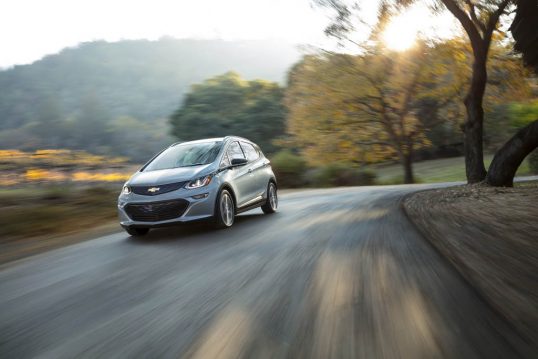 2017-chevrolet-bolt-4