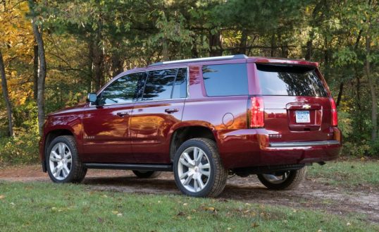 2017-chevrolet-tahoe-premier-116-876x535