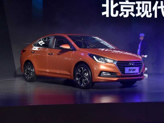 2017-hyundai-verna-front-th