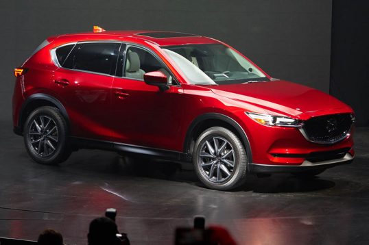 2017-mazda-cx-5-front-side-view-on-stage
