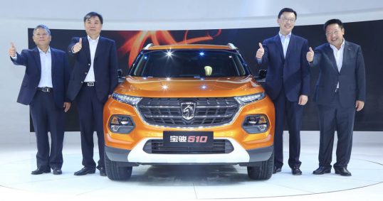 2017-baojun-510-suv-china-1