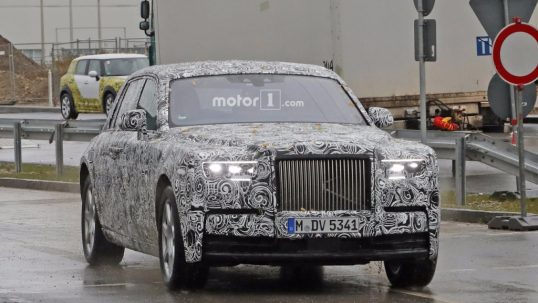 2018-rolls-royce-phantom-spy-photo1