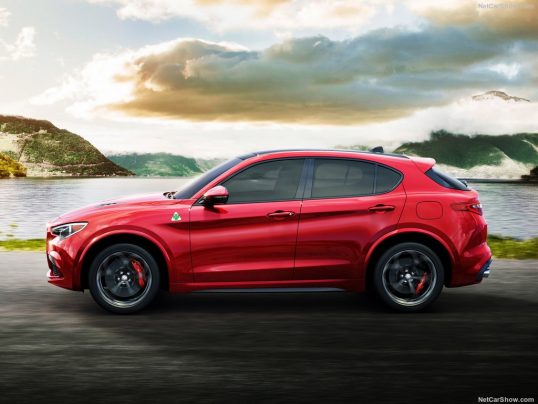 alfa_romeo-stelvio_quadrifoglio-2018-1024-03