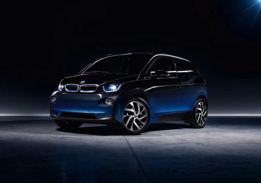 bmw-i3-and-the-bmw-i8-garage-italia-crossfade-8