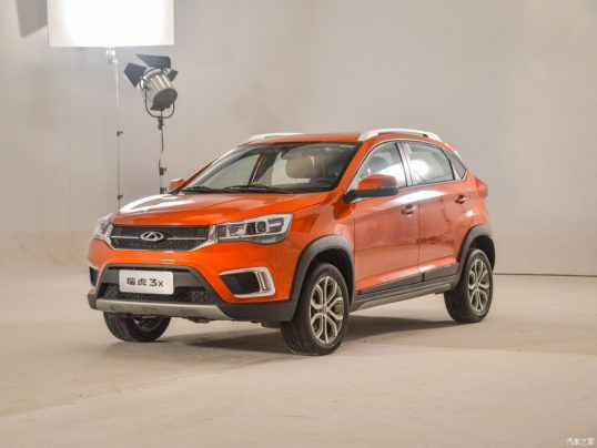 chery_tiggo_3x-01