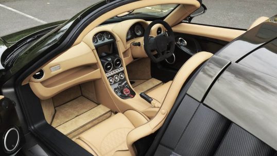 noble-m600-speedster-interior