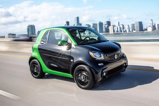 smart-fortwo-ev-2016-04