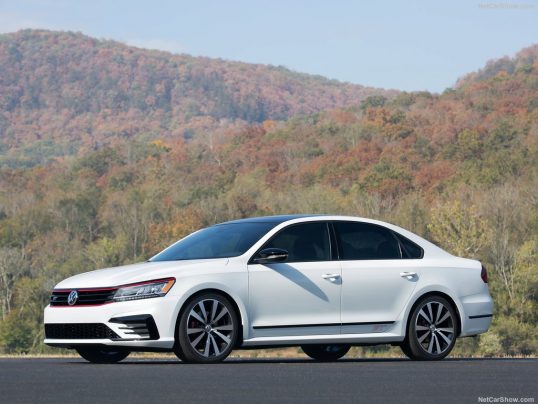 volkswagen-passat_gt_concept-2016-1024-01