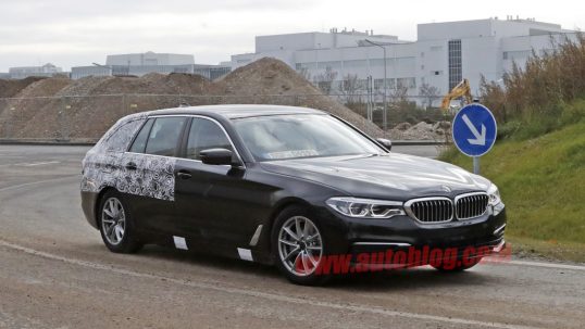 bmw-5-series-touring-13-1