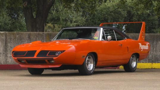 1970-plymouth-hemi-superbird-1