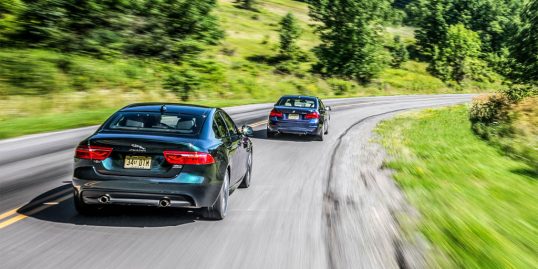 2016-bmw-340i-vs-2017-jaguar-xe-04