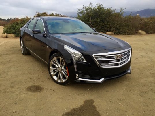 2016-cadillac-ct6-first-9