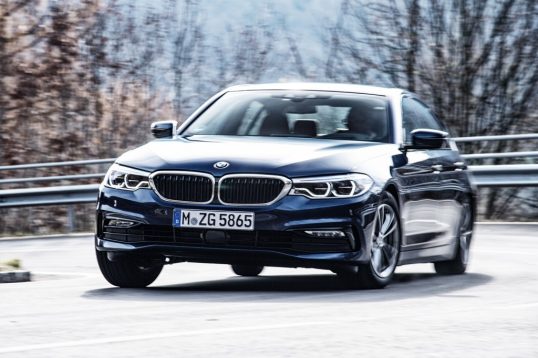 2017-bmw-530d-xdrive-front-three-quarter-in-motion-05