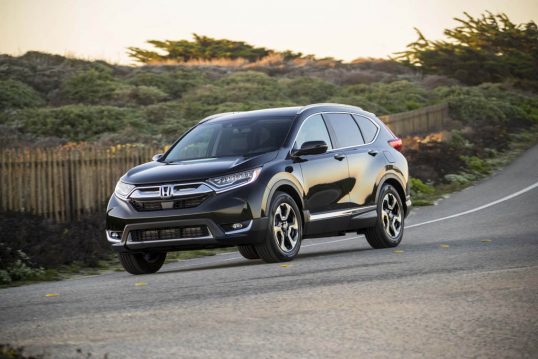 2017-honda-cr-v-front-three-quarter-in-motion-03-1