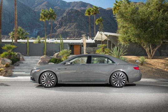 2017-lincoln-continental-30t-awd-side-profile