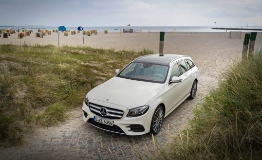 2017 Mercedes-Benz E400 Wagon