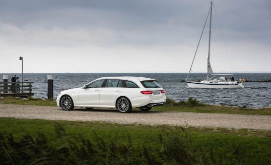 2017 Mercedes-Benz E400 Wagon