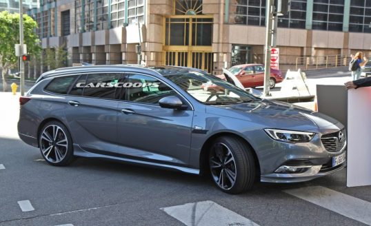 2017-opel-insignia-st-1