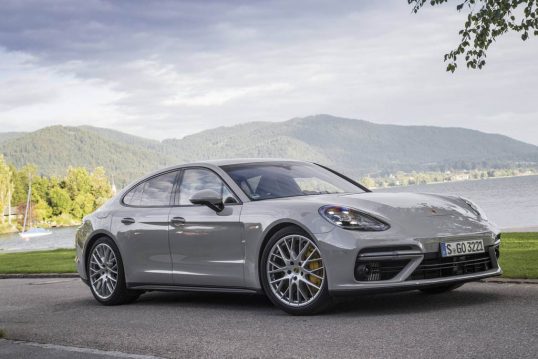 Porsche Panamera Turbo 2017