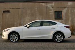 2017-mazda-mazda35
