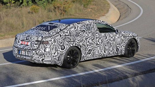 2017-vw-arteon-spy-photo3