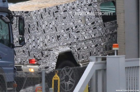 2019-mercedes-benz-g-class-dual-cab-pickup-truck-spy-shots-image-via-s-baldauf-sb-medien_100585635_l