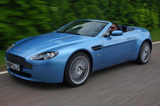 aston-martin-v8-vantage-roadster