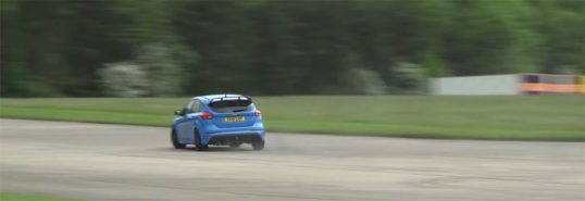 ford-focus-rs-vs-honda-civic-type-r-vs-vw-golf-r-03