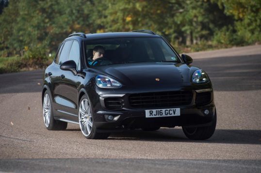 porsche-cayenne-02