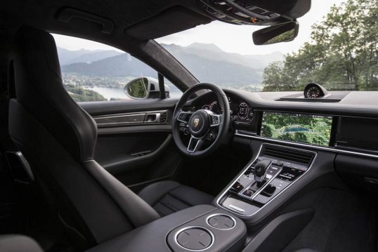 Porsche Panamera Turbo 2017