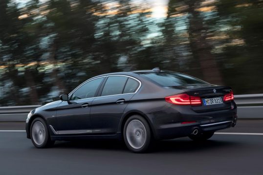 BMW 5-Series 2017