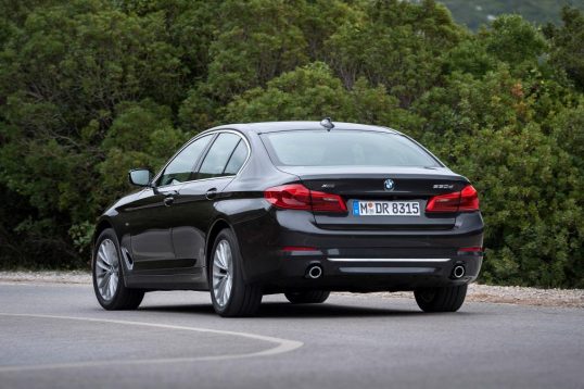 BMW 5-Series 2017