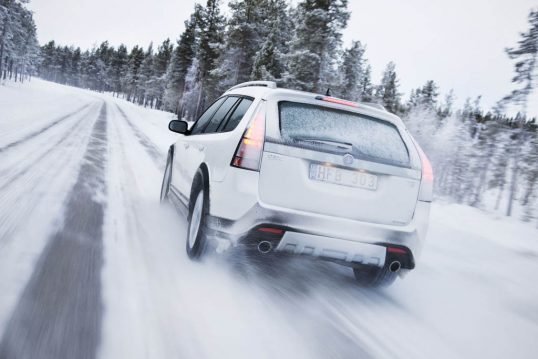 car-in-snow2