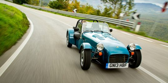 caterham-seven-160-road