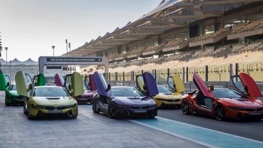 colorful-bmw-i8s-at-yas-marina-circuit3