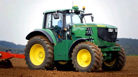 john-deere-sesam-ev-tractor-concept2