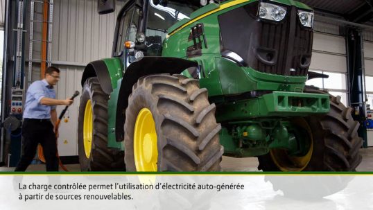 john-deere-sesam-ev-tractor-concept4