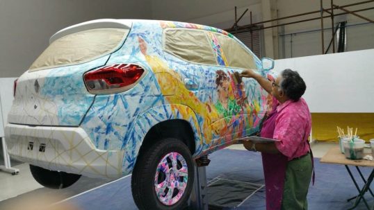 renault-kwid-art-car-01